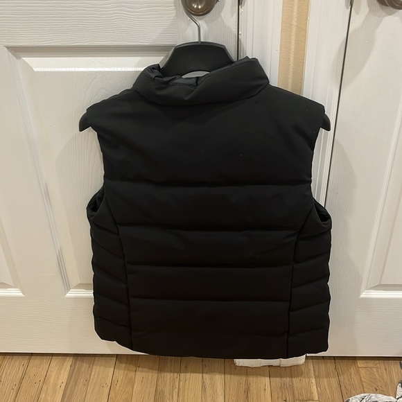 Canada Goose NWT Black Freestyle Vest - Picture 4 of 6